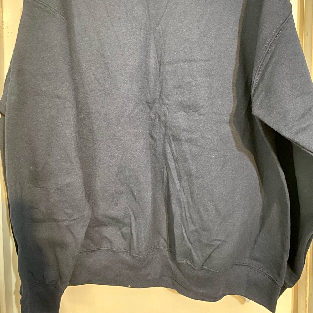 Large Sweatshirt - Picture 2 of 3